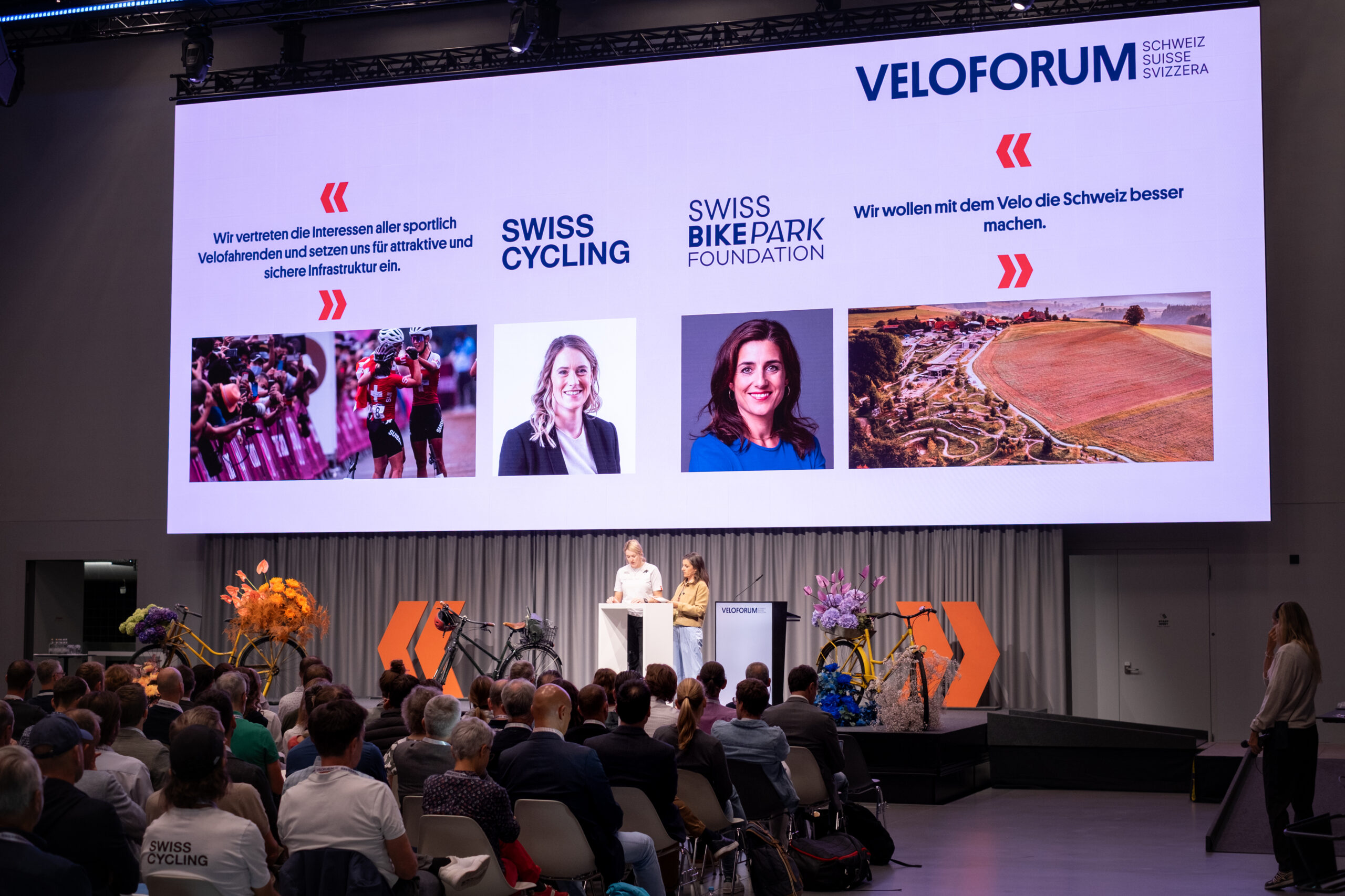 Bild vom Veloforum während einer Präsentation